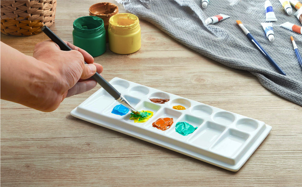 11.5-inch rectangular color palette with 14 compartments and plastic c ...